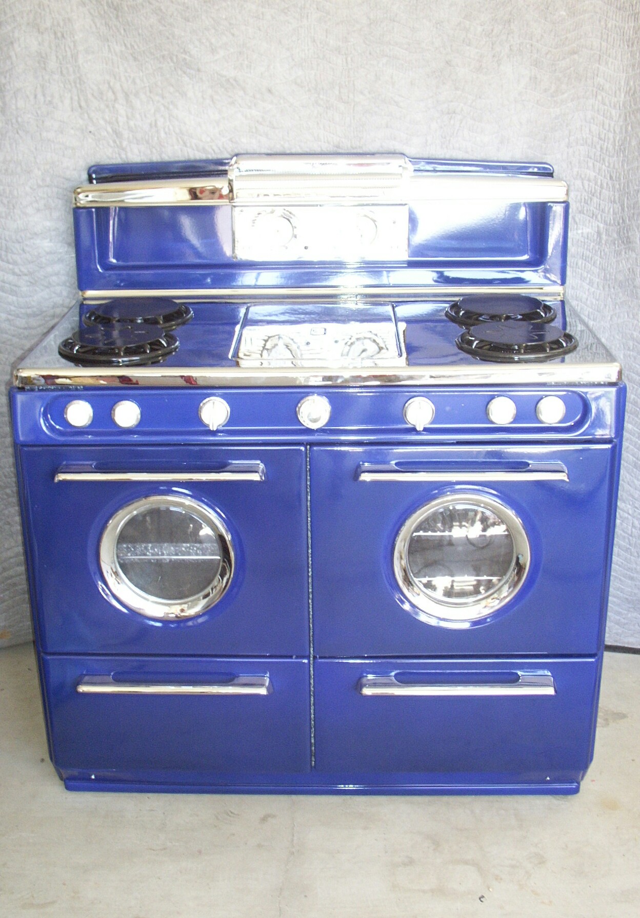 Western Holly Cobalt Blue from Classical Gas Antique Stoves